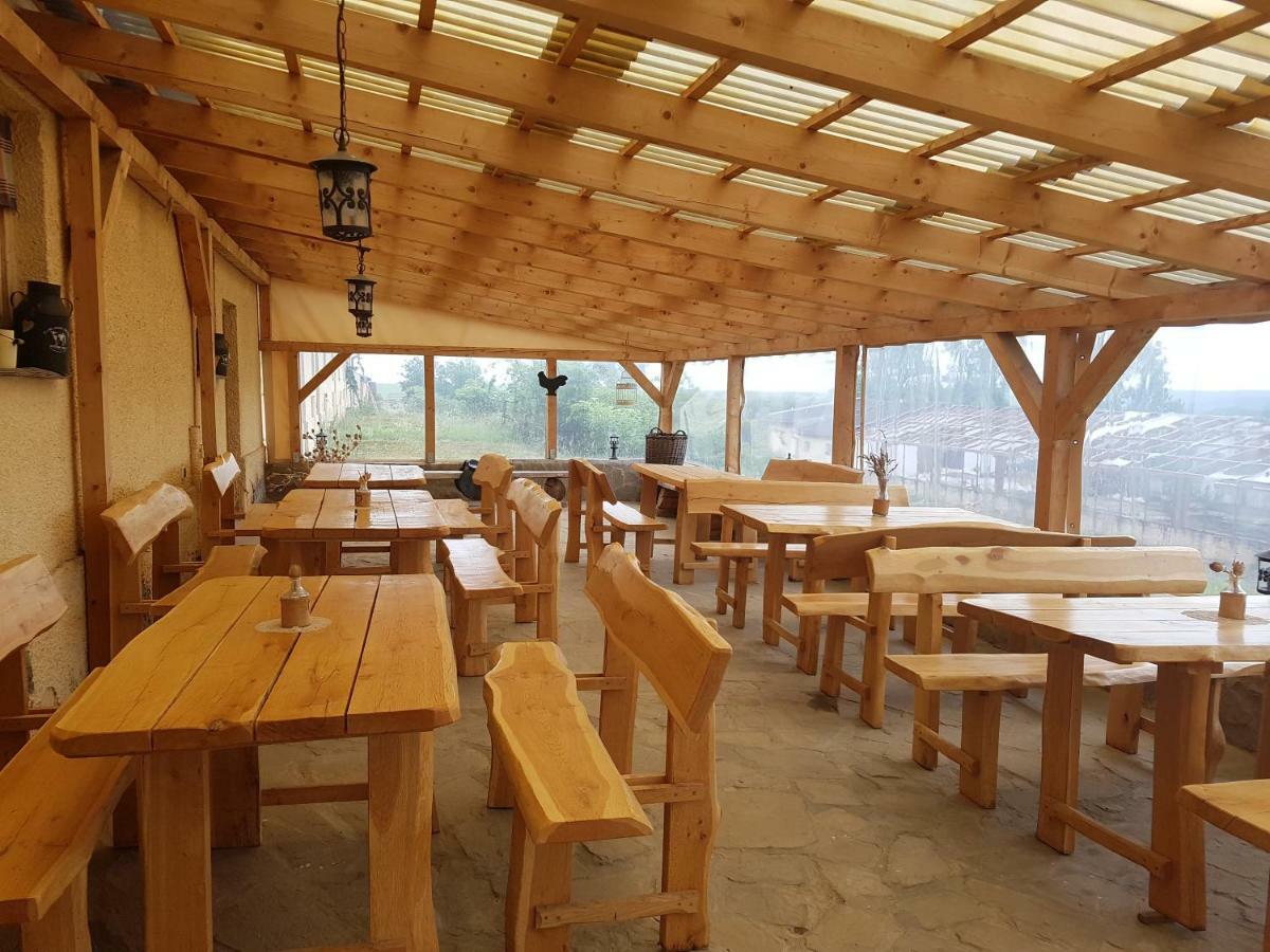 Bio Farma & Penzion Zlaty Hyl Novacany Exterior foto